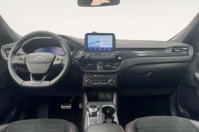Ford Kuga (2023) thumbnail 11