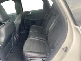 Ford Kuga (2023) thumbnail 12