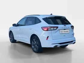 Ford Kuga (2023) thumbnail 4
