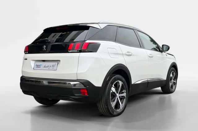 Peugeot 3008 (2020) thumbnail 5