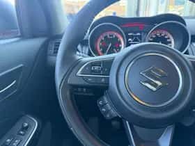 Suzuki Swift (2023) thumbnail 15