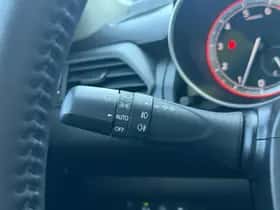 Suzuki Swift (2023) thumbnail 18