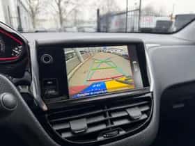 Peugeot 2008 (2016) thumbnail 21