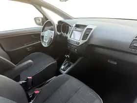 Kia Venga (2016) thumbnail 12