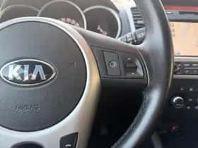 Kia Venga (2016) thumbnail 16
