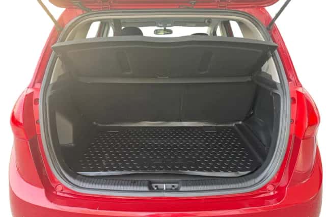 Kia Venga (2016) thumbnail 19
