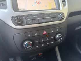 Kia Venga (2016) thumbnail 22