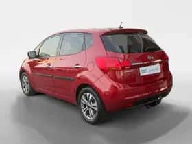 Kia Venga (2016) thumbnail 5