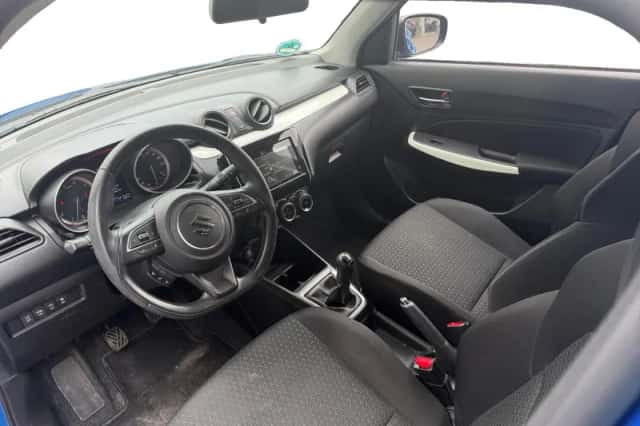 Suzuki Swift (2018) thumbnail 17