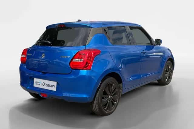 Suzuki Swift (2018) thumbnail 7