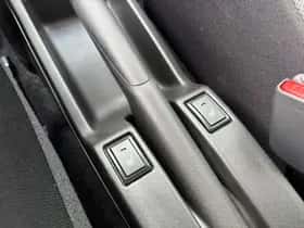 Suzuki Swift (2025) thumbnail 17