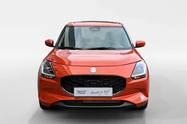 Suzuki Swift (2025) thumbnail 5