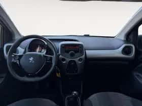 Peugeot 108 (2015) thumbnail 11