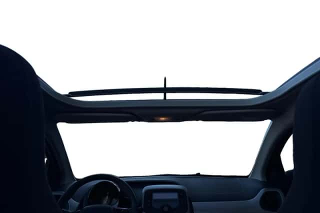 Peugeot 108 (2015) thumbnail 12
