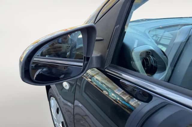 Peugeot 108 (2015) thumbnail 29