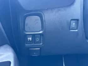 Peugeot 108 (2015) thumbnail 30