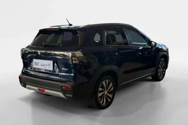 Suzuki S-Cross (2026) thumbnail 3