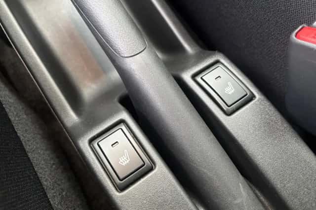 Suzuki Swift (2025) thumbnail 17