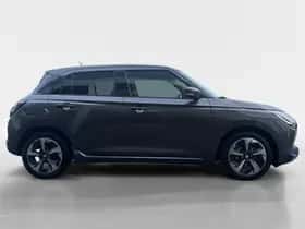 Suzuki Swift (2025) thumbnail 4