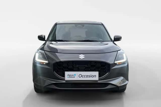 Suzuki Swift (2025) thumbnail 5