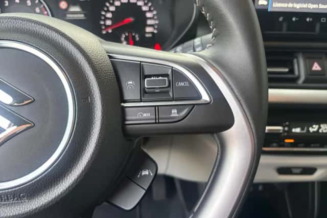 Suzuki Swift (2025) thumbnail 10
