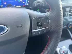 Ford Kuga (2023) thumbnail 15
