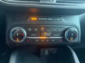 Ford Kuga (2023) thumbnail 21