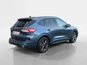 Ford Kuga (2023) thumbnail 5