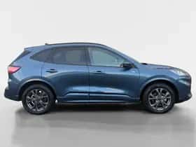 Ford Kuga (2023) thumbnail 6