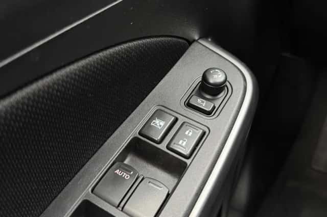 Suzuki Swift (2021) thumbnail 19