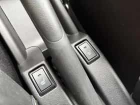 Suzuki Swift (2021) thumbnail 25