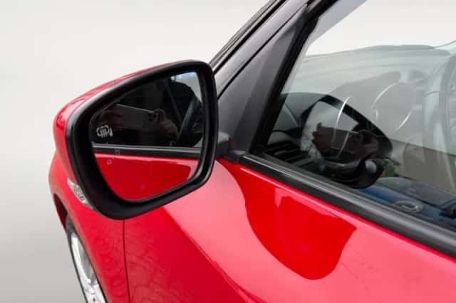 Suzuki Swift (2021) thumbnail 29