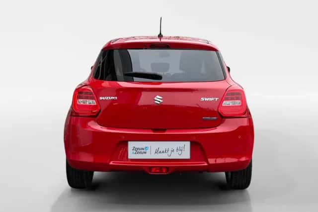 Suzuki Swift (2021) thumbnail 4
