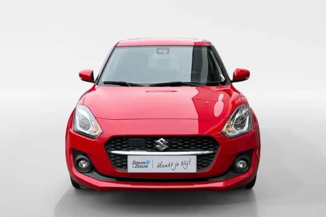 Suzuki Swift (2021) thumbnail 8