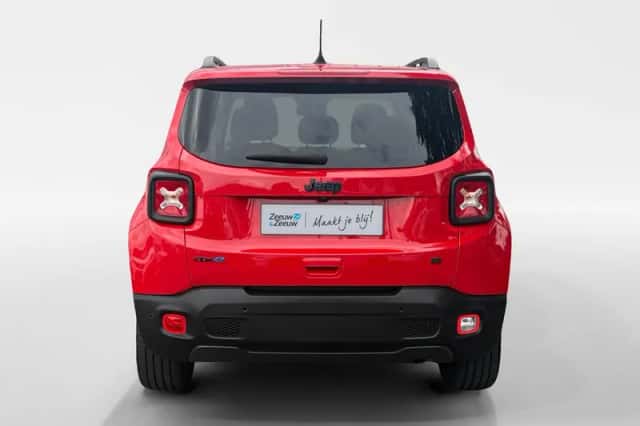 Jeep Renegade (2022) thumbnail 4