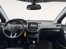 Peugeot 2008 (2017) thumbnail 11