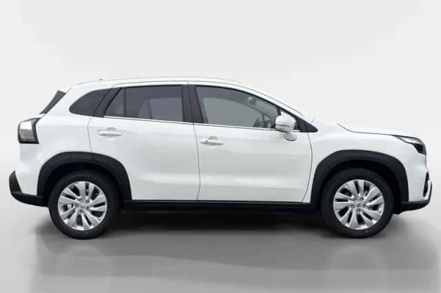 Suzuki S-Cross (2026) thumbnail 6