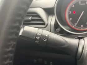 Suzuki Swift (2021) thumbnail 18