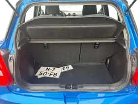 Suzuki Swift (2021) thumbnail 25
