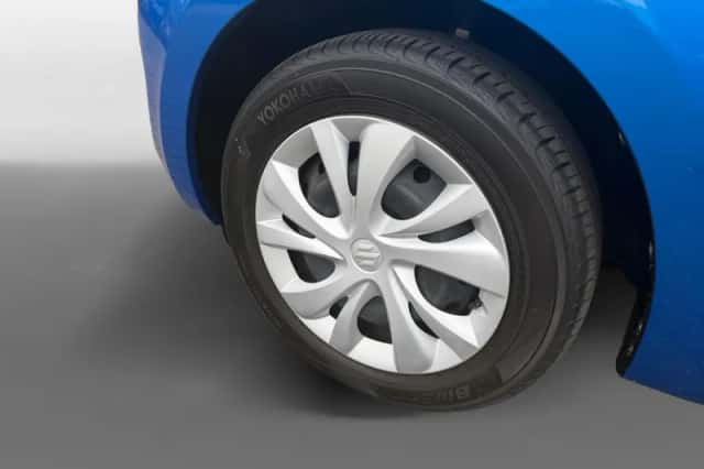 Suzuki Swift (2021) thumbnail 26