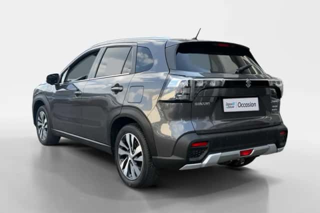 Suzuki S-Cross (2022) thumbnail 2