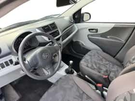 Suzuki Alto (2009) thumbnail 11