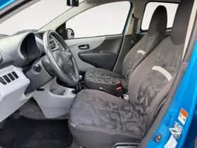 Suzuki Alto (2009) thumbnail 10