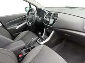 Suzuki S-Cross (2020) thumbnail 12