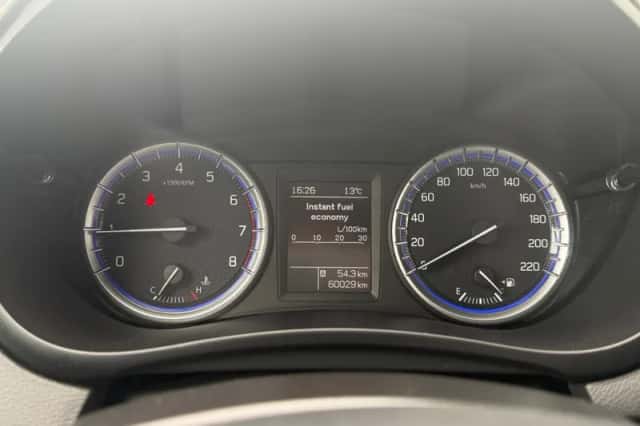 Suzuki S-Cross (2020) thumbnail 17
