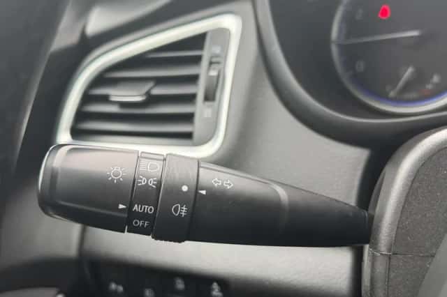 Suzuki S-Cross (2020) thumbnail 18