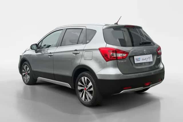 Suzuki S-Cross (2020) thumbnail 3