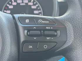 Kia Picanto (2023) thumbnail 16
