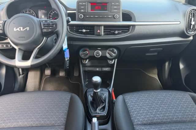 Kia Picanto (2023) thumbnail 19