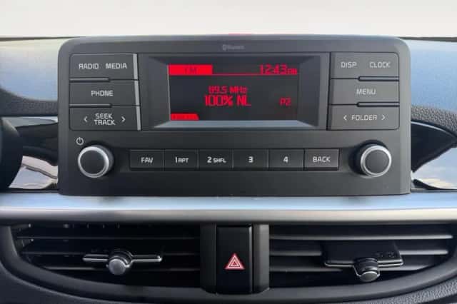 Kia Picanto (2023) thumbnail 20